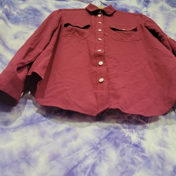 NWOT Women's Maroon Button Up Blouse Long Sleeve Size Small - Picture 10 of 11